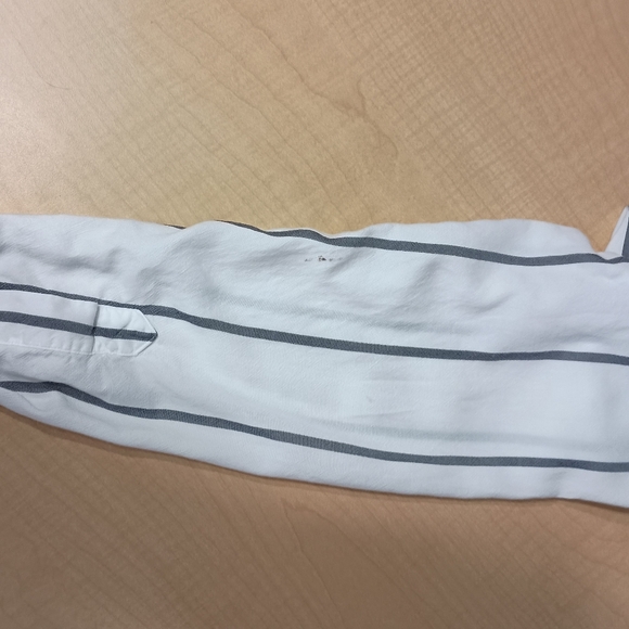 Grayson Grey and White Striped The Hero Button Down Shirt Size 02 Small - Picture 12 of 13